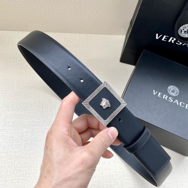 VERSACE